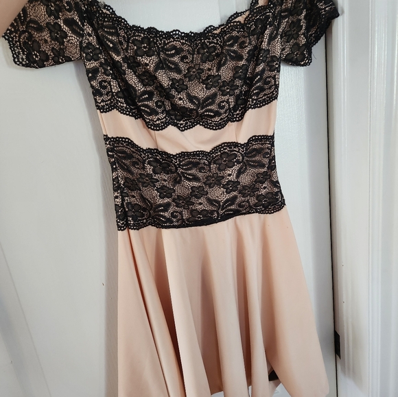 Pink mini dress - Picture 1 of 3